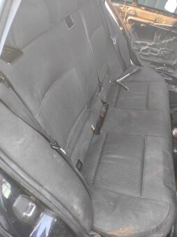 BMW E46 Touring sedačky - 5