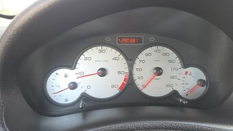 Predám Peugeot 206 1,4 hdi - 5