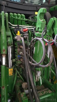 John Deere 6R215 - 5