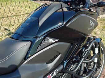 Honda NC 750 X DCT - 5
