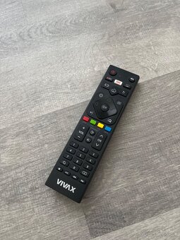 SMART Tv Vivax 80 - 5