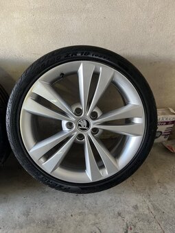 Škoda neptune r18 5x112 225/40 r18 - 5