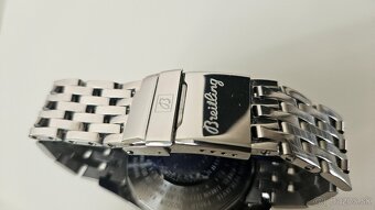 BREITLING Navitimer Chronograph 46 - 5