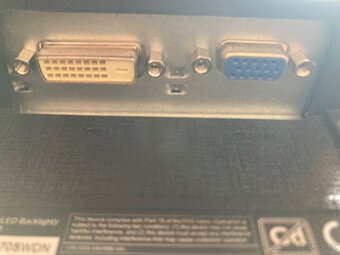 Aoc E2270SWDN - 5