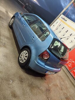 Predám w polo 5 2009 R 1.4.tdy 51 kw - 5