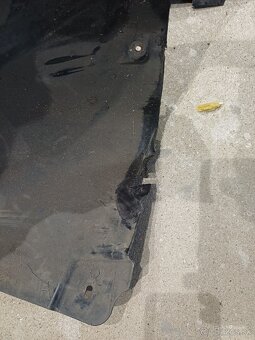 Passat B8 pravý predný podblatník - 5