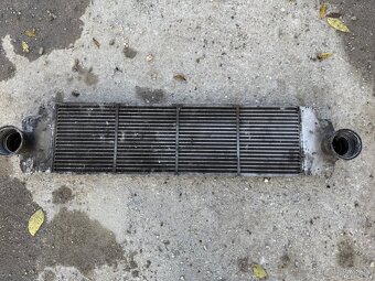 Predám - rozpredám VW T5 , DSG, verzia LONG, ťažné 2500 kg - 5