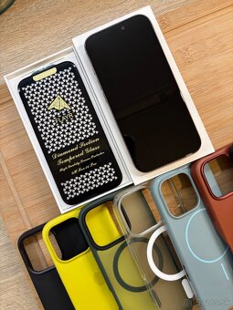 Predam Apple Iphone 16 Pro 256 Gb Desert Titanium - 5