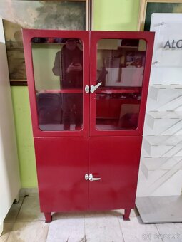 plechové skrine - 5