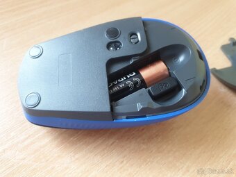 Bezdrôtová myš Logitech M190 – Modrá/Čierna - 5