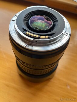 Canon EF 28-105mm f3.5-4.5 USM - 5