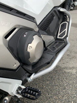 Honda X-ADV 750 - 5