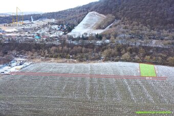 EXKLUZÍVNE NA PREDAJ – VEĽKÝ STAVEBNÝ POZEMOK, VEĽKÝ ŠARIŠ – - 5