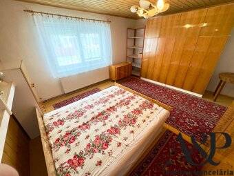 RODINNÝ DOM S GARÁŽOU, LETNOU KUCHYŇOU A POZEMKOM 1130M2, SE - 5