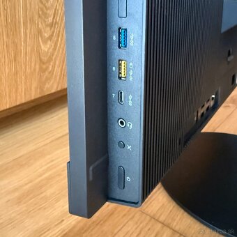 Lenovo ThinkCentre M920z AIO, i5-8500, 256GB SSD, 16GB RAM - 5