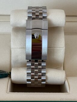 Rolex Sky-Dweller - 5