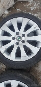 Elektroni škoda r 17 - 5