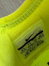 Nike Off-White Volt - 5