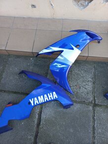 Yamaha YZF R1 - 5