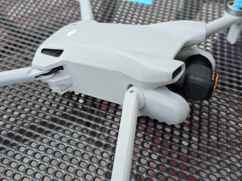 DJI Mini 3 (DJI RC) - 5
