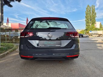 Volkswagen Passat Variant 2.0 TDI EVO Elegance DSG - 5