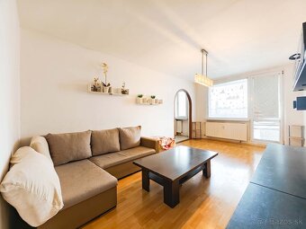 3-IZB. BYT s LOGGIOU, ADLEROVA ul., KOŠICE-FURČA - 5