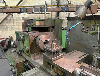 Soustruh hrotový SUI 63 RP / 2000 - 5