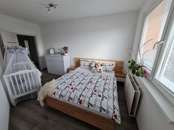 PREDAJ: 4i kompletne zrekonštruovaný byt 78m2 Brezno Mazorní - 5