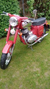 Jawa 250 - 5