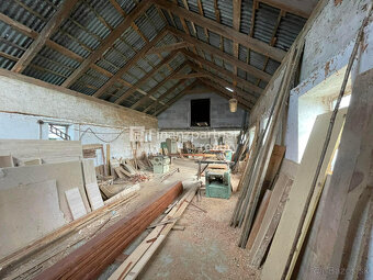 Na predaj hala v obci Komárovce, okr. Sobrance - 5