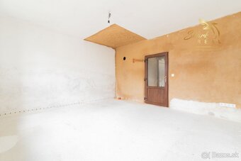 Predaj 3-izbového rodinného domu pri jazierku v obci Dobrá V - 5