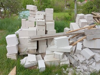 Zvyšok zo stavby - 5