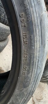 Goodyear 225/40 R19 - 5