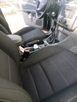 Ford Focus - 5