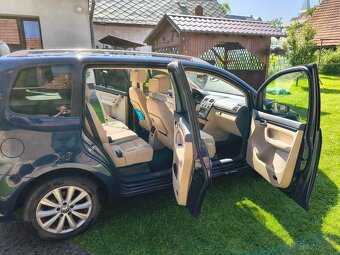 VW Touran - 5
