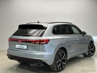 Volkswagen Touareg 3.0 V6 TDI 286k R-Line 4Motion Tiptronic - 5