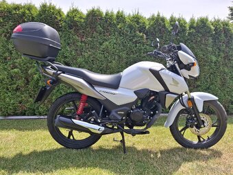 Honda cb125 f - 5