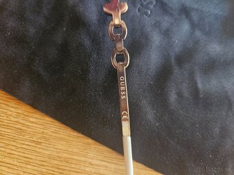 Guess - 5
