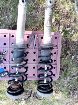 BMW e65 EDC zadní tlumiče - 5