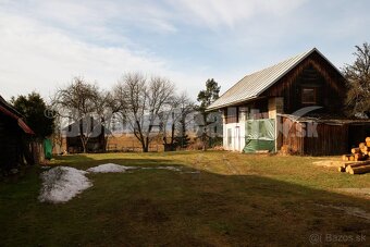 PREDAJ ZA NIŽŠIU CENU: Dvojgeneračný dom s veľkým pozemkom n - 5