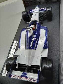F1 WILLIAMS BMW FW23 2001 MONTOYA HOTWHEELS 1:18 - 5