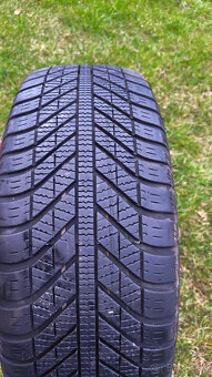 Goodyear Vector 4seasons 205/55 r16 94v - 5