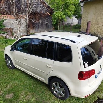Volkswagen Touran, rok výroby 2013, 7-miestne - 5