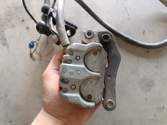 yamaha xt 600 predna brzda - 5