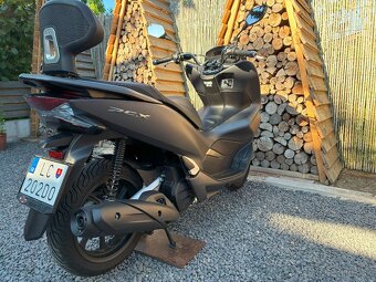 Honda PCX - 5