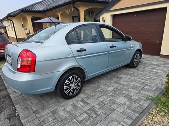 Predám Hyundai Accent 1.4 benzín 2007 - 5