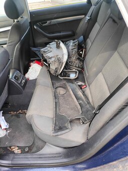 Audi A6 C6 manuál - 5