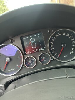 Predám vw Touareg 3.0 TDI 165kw - 5