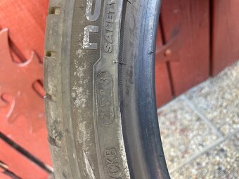 Predám 2KS letné pneu Nokian Powerproof 1, 225/35 R19 - 5