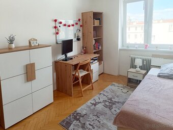 2 izbový BYT v širšom centre Bratislavy - 5